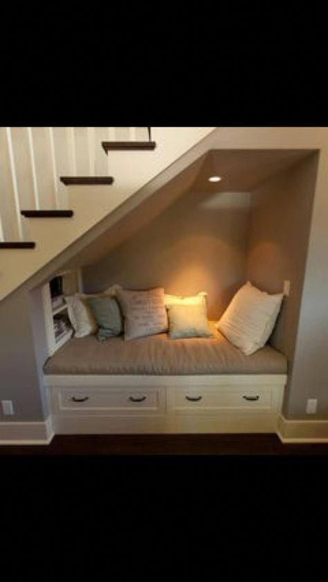 Stairs Bench, Under Stairs Nook, Room Under Stairs, Stair Nook, تحت الدرج, Bench Entryway, Staircase Storage, Under The Stairs, Basement Stairs