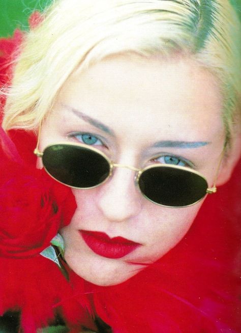 D'arcy Wretzky Darcy Wretzky, D'arcy Wretzky, Smashing Pumpkins, Round Sunglass Women, Wall Calendar, Round Sunglass Men, Punk Fashion, Cat Eye Sunglasses, Tumblr Blog