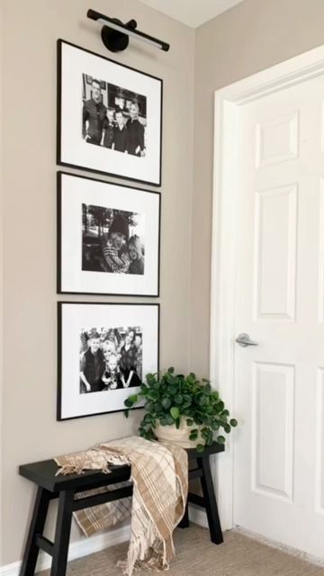 Photo Hanging, Home Entrance Decor, Decor Home Living Room, Living Room Decor Apartment, Ideas Home, Living Room Inspiration, Home Decor Ideas, Home Decor Inspiration, Home Interior