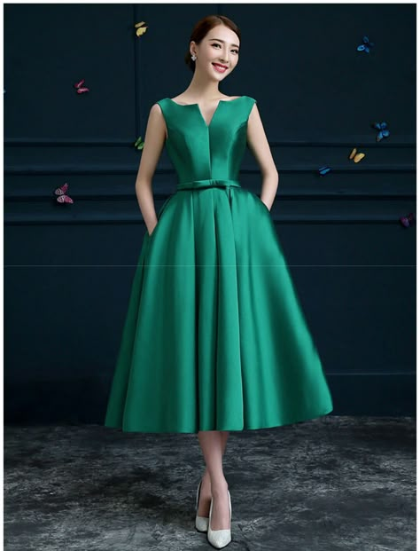 Cocktail Dress Classy Evening Short, Cocktail Dress Classy Evening, Gorgeous Bridesmaid Dresses, Cocktail Dress Classy, Blue Chiffon Dresses, Green Formal Dresses, Modest Dresses Fashion, V Neck Cocktail Dress, Short African Dresses