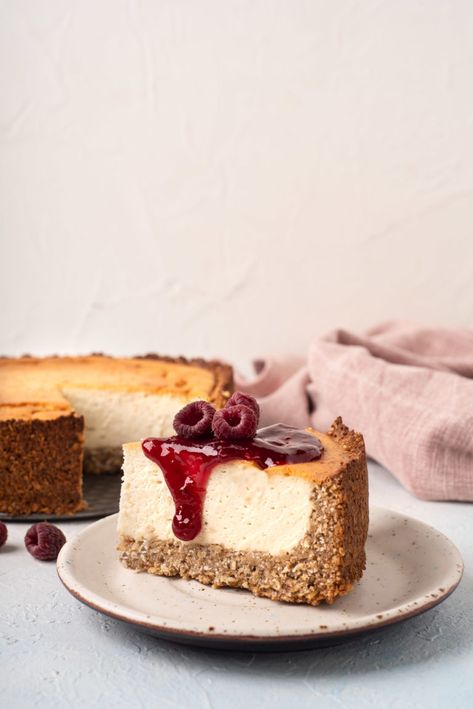 Can You Believe This Cheesecake Is Made With Tofu?! - Blogilates Tofu Cheesecake Recipe, Vegan Cheesecake Tofu, Tofu Dessert Recipes, Tofu Desserts, Vegan Tofu Cheesecake, Tofu Cake, Quinoa Desserts, Tofu Cheesecake, Tofu Dessert