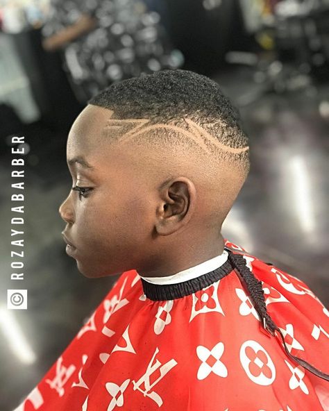 Shaving Styles For Boys, Haircut Designs For Boys, Boy Haircuts Short Fade, Haircut For Black Boys, Hairstyles For Boys Kids, Kids Haircuts For Boys, Boys Haircut Short, Kids Haircut For Boys, Kid Boy Haircuts