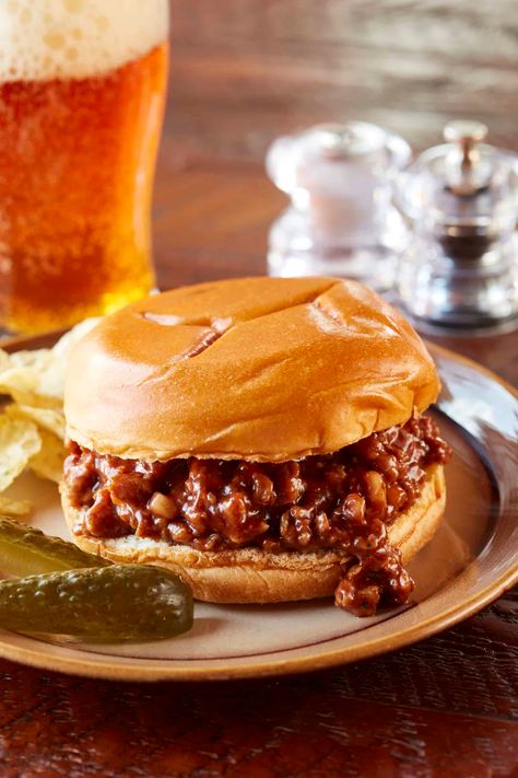 Recipe With Chili Sauce, Sloppy Joe Recipe With Chili Sauce, Ground Turkey Instant Pot, Sloppy Joes For A Crowd, Turkey Instant Pot, Classic Sloppy Joe Recipe, Appetizers Meat, Homemade Sloppy Joe Recipe, Sloppy Joes Sandwich