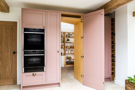 Hidden Walk In Pantry, Shelving Pantry, Organize A Small Pantry, Larder Storage, Shelves Pantry, Organize Pantry, Modern Shaker Kitchen, Cupboard Pantry, Pantry Lighting