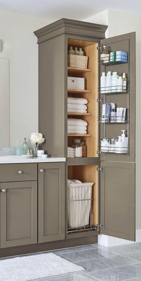 How To Create More Storage Space in Your Small Bathroom. Usually, most homeowners ensure that their kitchen has sufficient storage space, but they forget the Makeover Kamar Mandi, Cheap Bathroom Remodel, Narrow Cabinet, Diy Bathroom Storage, Cheap Bathrooms, Small Bathroom Storage, Trendy Bathroom, Hus Inspiration, Bath Room