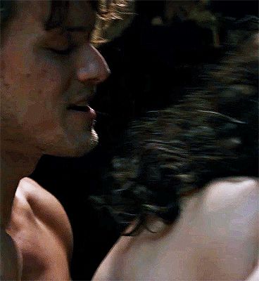 flllk Sam Heughan Movies, Hello Sweetie Quotes, Caitriona Balfe Outlander, Monster High Makeup, Romance Movies Best, Funny Romantic Quotes, James Fraser Outlander, Outlander Characters, Outlander Quotes