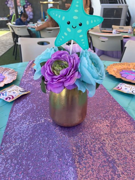 Mermaid Birthday Party Table Decorations, Mermaid Theme Centerpieces, Mermaid Centerpiece Ideas Diy, Little Mermaid Centerpiece Ideas, Mermaid Birthday Party Centerpieces, Mermaid Table Centerpieces, Mermaid Centerpiece Ideas, Mermaid Table Decor, Under The Sea Centerpiece Ideas