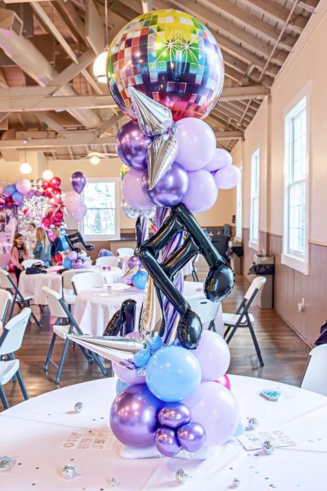 Check out this amazing Taylor Swift-themed birthday party! The decor is gorgeous!! See more party ideas and share yours at CatchMyParty.com Taylor Swift Party Centerpieces, Taylor Swift Tablescape, Disco Ball Table Centerpiece, Taylor Swift Party Ideas, Disco Balloons, Balloon Centrepiece, Birthday Taylor Swift, Taylor Swift Birthday Party, Swiftie Party