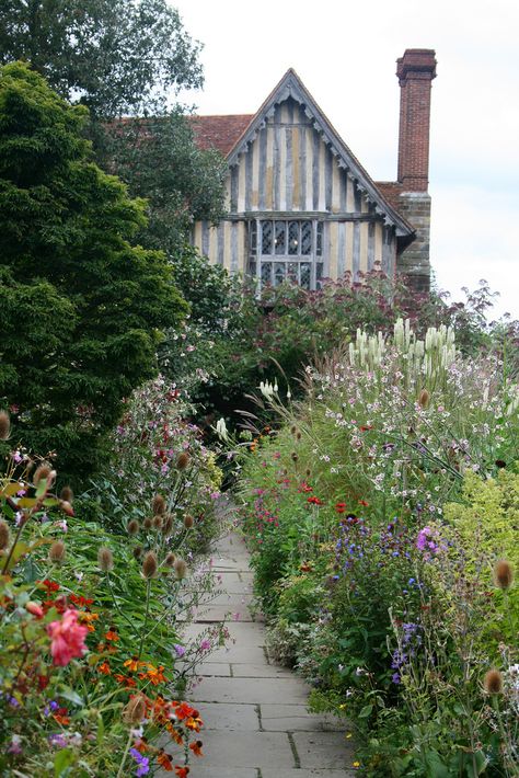 GREAT DIXTER GARDENS | by Mijkra Great Dixter, Tudor Cottage, English Country Garden, Flowers And Greenery, Cottage Garden Design, English Cottage Garden, English Country Gardens, Country Garden, Gorgeous Gardens