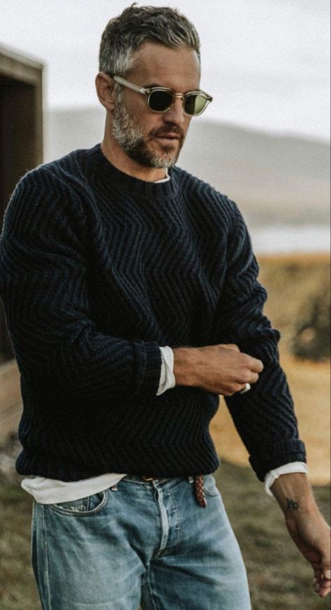 Wave Sweater, Older Mens Fashion, Formal Men Outfit, Solid Color Sweater, Pullover Sweater Men, Slim Sweater, Textured Sweater, Retro Men, Long Sleeve Knit Sweaters