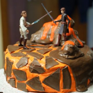 Totally doing this for Connor's birthday cake! Star Wars cake Birthday Cake Star Wars, Lego Star Wars Party, Star Wars Cake Toppers, Star Wars Birthday Cake, Star Wars Cookies, New Birthday Cake, Star Wars Cake, Star Wars Birthday Party, Birthday Star