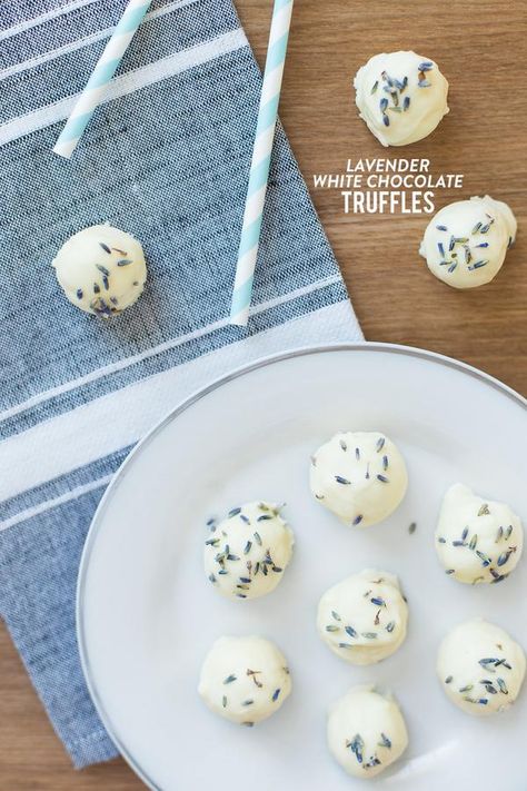 Lavender Truffles, Lavender Recipes, White Chocolate Truffles, Culinary Lavender, Truffle Recipe, Chocolate Truffles, Candy Recipes, Clean Eating Snacks, Chocolate Recipes