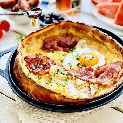 Dutch Pancake Recipe, Dutch Baby Pancake Savory, Pancake Bacon, Savory Dutch Baby, Recipe With Bacon, Dutch Baby Recipe, Dutch Pancakes, Baby Pancakes, Dutch Baby Pancake