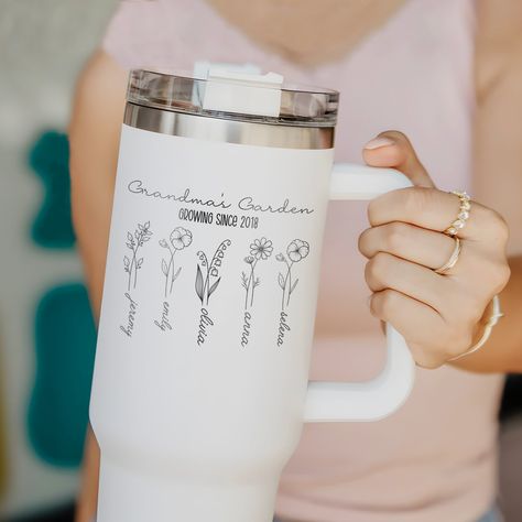 Custom 40 oz Engraved Moms Garden Tumbler Personalized Birth Flower Design Unique Christmas Halloween Present Mothers Day Cup - Stay hydrated in style with our customized 40 oz tumblers, perfect for anyone who loves personalized touches. Engrave your name, favorite quote, or unique design to make it truly yours. These tumblers are ideal for keeping your drinks cold or hot throughout the day,... Gifts For Mimi, Graduation Cups, Grandmas Garden, Flower Cup, Engraved Tumbler, Unique Mothers Day Gifts, Celebrate Mom, Tumbler Personalized, 40oz Tumbler