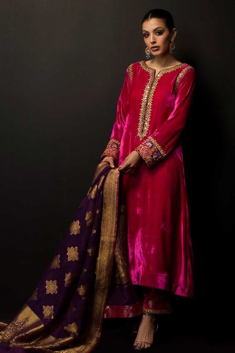 FORMALS – Sana Abbas Global Velvet Pakistani Dress, Velvet Suit Design, Velvet Dress Designs, Velvet Suit, Suit Design, Dress Indian Style, Indian Designer Outfits, Stylish Dress Designs, Designer Dresses Indian