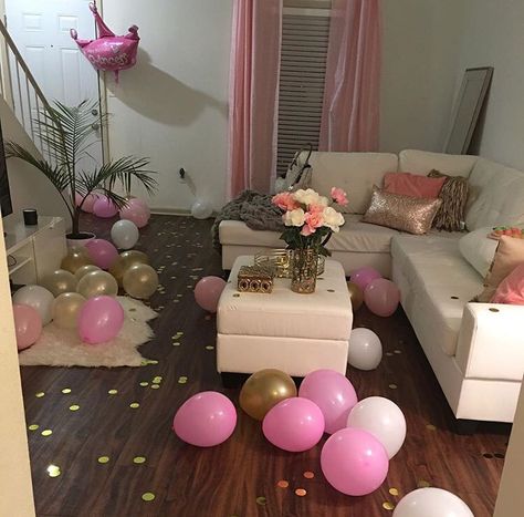 I decorated my living room to celebrate my birthday! It turned out pretty good! Simple but pretty Living Room Party Decor Birthday, Living Room Birthday Decor, Sleepover Set Up Ideas Living Room, Air Bnb Birthday Decorating Ideas, Living Room Party Setup, Airbnb Birthday Decorations, Decorated Room For Birthday Surprise, Living Room Birthday Party Decor, House Birthday Decorations