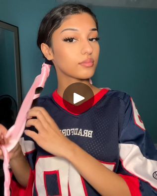 993K views · 758 reactions | How to straighten your hair with ribbons | Who knew ribbons could straighten hair?! 🎀 | By Tyla | Facebook Straightening Curly Hair, Winter Hair Trends, Ribbon Curls, Different Types Of Curls, Straighten Hair, Hair Without Heat, Hair Ribbons, Hair Ribbon, Types Of Curls