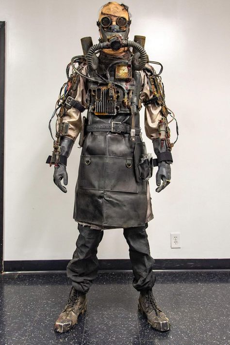 Post Apocalyptic Scientist, Salvage Punk, Mutant Design, Wasteland Fashion, Apocalypse Armor, Post Apocalyptic Clothing, Wasteland Warrior, Post Apocalyptic Costume, Apocalyptic Clothing