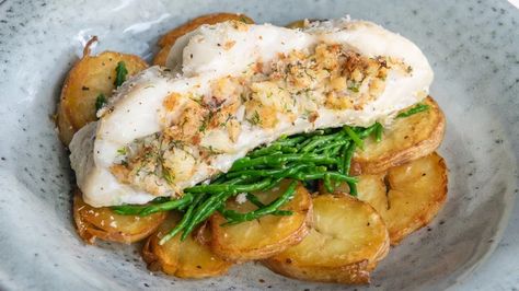 Baked Stuffed Haddock Recipe Baked Stuffed Haddock, Stuffed Haddock, Baked Haddock Recipes, Kedgeree Recipe, Baked Haddock, Haddock Recipes, Fish Recipes Baked, Pan Fried Salmon, Spiced Chickpeas