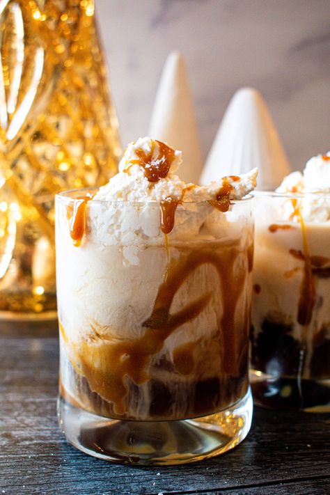 Salted Caramel White Russian Salted Caramel White Russian Recipe, Salted Caramel White Russian, Caramel White Russian, White Russian Drink, White Russian Recipe, White Russian Recipes, Peppermint Martini, Salted Carmel, Salted Pretzel