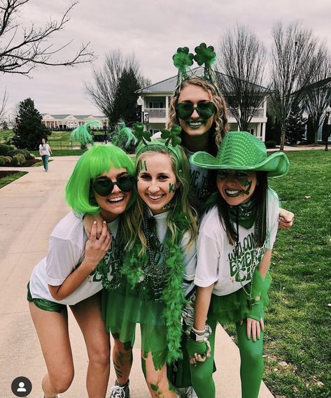 Green Color Wars Spirit Week, Green Team Camp Outfits, Green Out Outfits Spirit Week, Green Day Spirit Week, Green Out Football Theme Outfit, St Patricks Day Aesthetic Party, Favorite Holiday Costume Spirit Week, St Patricks Day Party Outfits, Class Color Day Spirit Week