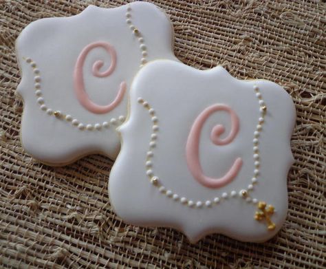 First Communion Desserts, Rosary Cookies, First Communion Cookies Decorated, 1st Communion Cookies, First Communion Cookies, Communion Cookies, Christening Cookies, First Holy Communion Cake, Cake Paris