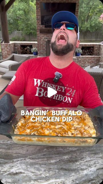 Austin Dennis on Instagram: "Let’s make some bangin’ buffalo chicken dip!
#dip #recipe #lifehacks #delicious #easyrecipe #grilling #bbq #foodie #icookyoulook🔥" Buffalo Chicken Dip With Canned Chicken, Bbq Chicken Dip, Buffalo Chicken Dip Crock Pot, Dip Dip, Buffalo Chicken Recipes, Chicken Dip, Chicken Dips, Buffalo Chicken Dip, Spinach Dip