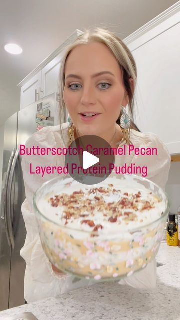 Larissa Krebbs on Instagram: "Butterscotch Caramel Pecan Protein Pudding!  If you want a high protein, low sugar sweet treat, this is THE ONE!  ✨Ingredients✨ Caramel Protein Shake Sugar Free Instant Pudding Mix Sugar Free Cool Whip Caramel Pecan Skinny Syrup(link in bio) Pecans  ✨Directions✨ Combine 1 caramel protein shake, 3 tbsp SF pudding mix, and 3 tbsp skinny syrup. Mix in a blender or with hand mixer until thickens. Pour half the mixture in a dish, cover with 2 servings SF cool whip. Add second layer of pudding. Add second layer of 2 servings of cool whip. Refrigerate for 2 hours. Top with a half serving of crushed pecans. Enjoy!  ✨Makes 4 Servings✨ ✨102.5 Calories/serving  ✨7.9g Protein/serving ✨8.5g Net Carbs/serving ✨0.4g Sugar/serving  ✨4.3g Fat/serving  #protein #proteinshake #p Keto Pudding With Protein Shake, Caramel Protein Pudding, Butterscotch Protein Pudding, Protein Shake Pudding Recipe, Protein Pudding Recipe Sugar Free, Caramel Protein Shake, Sugar Free Cool Whip, Protein Pudding Recipe, Protein Puddings