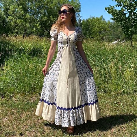 Gimme Sax Dress, 1970's Gunne Sax Dresses, Red Gunne Sax Dress, 80s Gunne Sax Dress, Yellow Gunne Sax Dress, Vintage Gunne Sax Dress, Sax Dress, Prairie Dresses, Gunne Sax Black Label