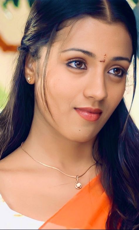 “அழகே த்ரிஷா ❤️❤️‍🔥Fan Since 2003 🔥” Fan Boy, Beauty Face Women, Long Hair Girl, Desi Beauty, Beauty Face, A A, Long Hair, Fan, On Twitter