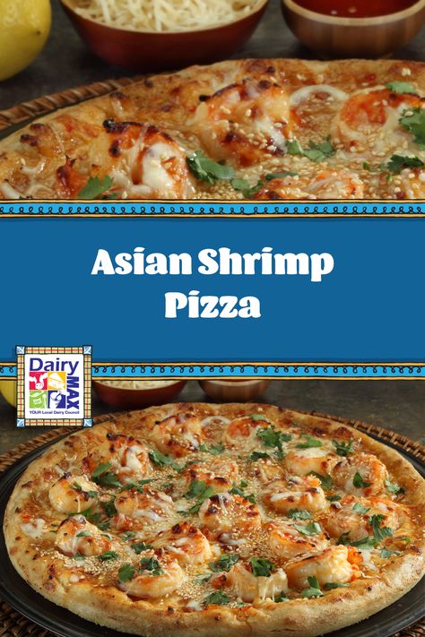 Chinese Pizza Recipe, Asian Pizza Ideas, Korean Pizza Recipe, Asian Pizza Recipes, Garlic Shrimp Pizza, Garlic Prawn Pizza Recipe, Garlic Prawn Pizza, Shrimp Pizza Recipe, Shrimp Naan Bread Pizza