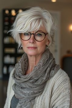 Hairstyles For Women With Glasses, Women With Glasses, Grey Hair Inspiration, Shaggy Short Hair, Lob Hairstyle, Top Hairstyles, Mom Hairstyles, Hair Color For Women, Wedding Hair Inspiration