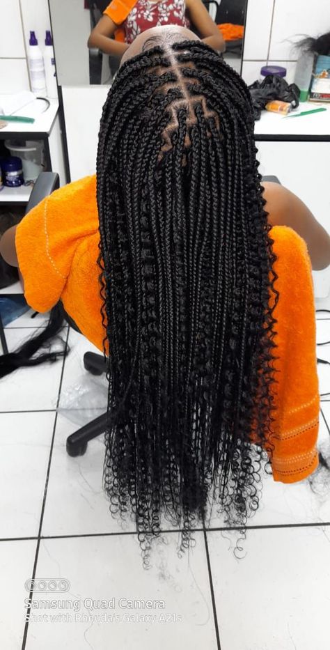 Triangle Box Braids, Big Box Braids, Curly Crochet Hair Styles, Big Box Braids Hairstyles, Goddess Braids Hairstyles, Long Box Braids, Box Braids Hairstyles For Black Women, Braided Cornrow Hairstyles, Cute Box Braids Hairstyles