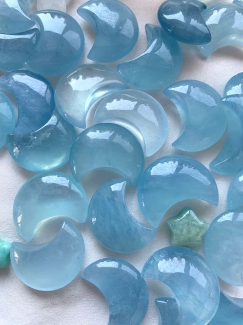 Aquamarine Crystal Star Premium Gem Quality Aquamarine Star - Etsy UK Aquamarine Gemstone Aesthetic, Aquamarine Crystal Aesthetic, Aquamarine Stone Aesthetic, Aquamarine Aesthetic Gem, Crystal Core Aesthetic, Blue Crystals Aesthetic, Feminine Crystals, Moon Powers, Cool Crystals