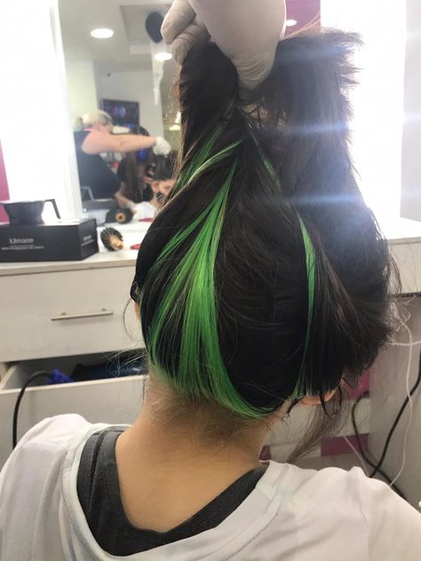 Beetlejuice Costume, Hair Flip, Colorful Hair, Pretty Hair, Hair Inspo Color, Green Hair, Beetlejuice, Pretty Hairstyles, Dyed Hair