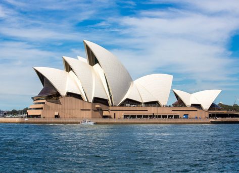 Sydney Architecture, Deconstructivism, Bob Vila, Architecture History, Dream Place, House Photography, Famous Buildings, Interesting Buildings, Building Systems