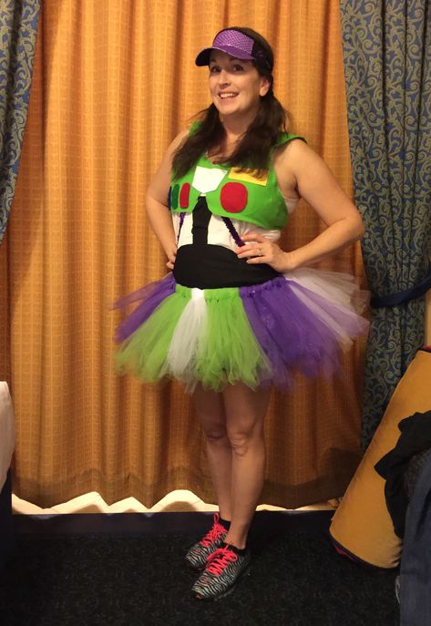 How I Made My Buzz Lightyear Running Costume Lilo Running Costume, Buzz Lightyear Running Costume, Buzzlight Year Halloween Costumes Women, Womens Buzz Lightyear Costume, Disney Marathon Costumes, Princess Running Costume, Buzz Lightyear Costume, Mary Poppins Costume, Disney Evil Queen