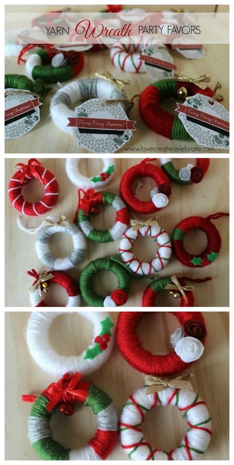 Christmas Yarn Wreaths, Present Toppers, Yarn Wreaths, Wreath Party, Crochet Christmas Wreath, Christmas Yarn, Yarn Wreath, Handmade Christmas Decorations, Mom Christmas