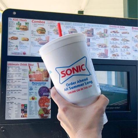 Sonic Water Combinations Ideas, Sonic Drink Aesthetic, Sonic Water, Flavored Water Recipes Tik Tok, Healthy Sonic Drinks, Sonic Flavored Water Combinations, Sonic Drinks With Sweet Cream, Best Sonic Drinks Combinations, Best Sonic Drinks