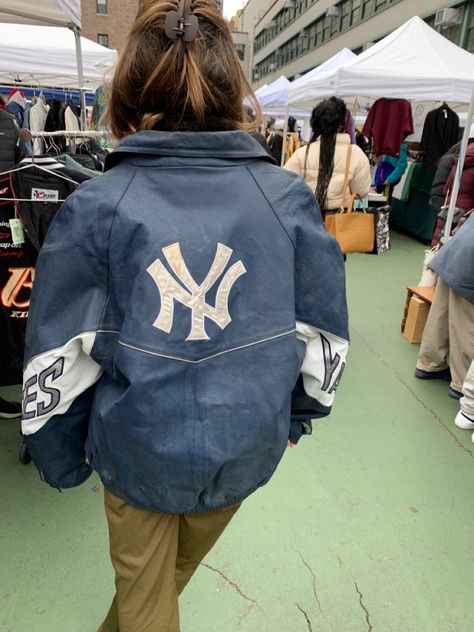 Lettermen Jacket, Oversized Leather Jacket, Letterman Jacket, Jacket Fashion, Button Up Shirts, Bomber Jacket, Fashion Inspo, Leather Jacket, New York