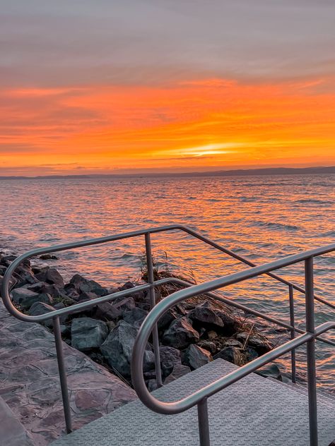 Balaton Photography, Hungary Aesthetic, Lake Balaton, Hungary Travel, Big Lake, Summer Lake, Lake Pictures, School Trip, Sunset Wallpaper