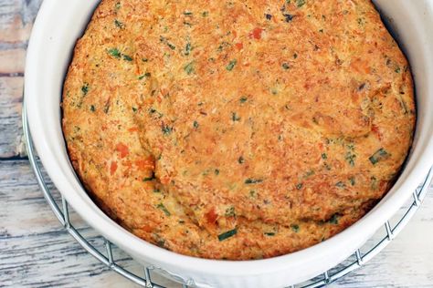 Salmon Souffle, Salmon Croquettes Recipe, Salmon Casserole, Chives Recipe, Souffle Recipe, Canned Salmon Recipes, Flaked Salmon, Croquettes Recipe, Leftover Salmon