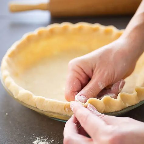 Foolproof Pie Dough for a Single-Crust Pie | America's Test Kitchen Donut Toppings, Pie Dough Recipe, Cookie Toppings, How To Make Pie, America's Test Kitchen Recipes, Best Pie, Pie Crust Recipes, Cooks Illustrated, Butter Pie