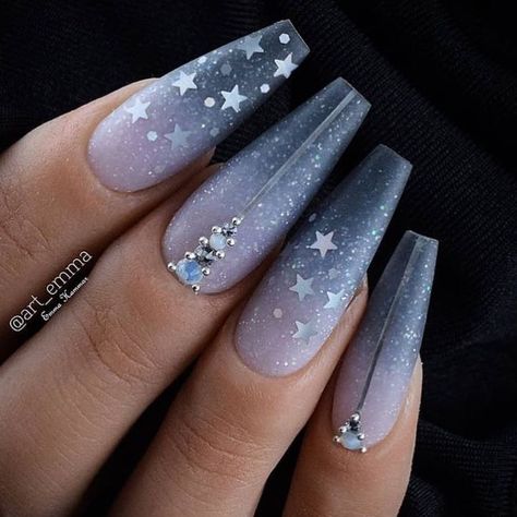 Nail Shapes Squoval, Grey Nail Art, Blue Ombre Nails, Grey Nail Designs, Ombre Nail Designs, Gray Nails, Coffin Shape Nails, Coffin Nails Designs, Short Acrylic Nails