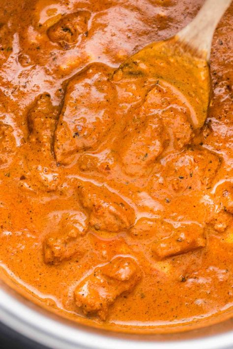 Chicken tikka masala is one of the best Indian recipes out there! Made so easy in the Instant Pot, you will fall in love with the flavors and want to make this over and over again! #chickentikkamasala #instantpotchickentikkamasala #indianinstantpot #indiandinner #quickinstantpotdinner Indian Mint Sauce, Instant Pot Chicken Tikka Masala, East Indian Food, Smothered Chicken Recipes, Best Indian Recipes, Little Sunny Kitchen, Chicken Tikka Masala Recipes, Sunny Kitchen, Smothered Chicken