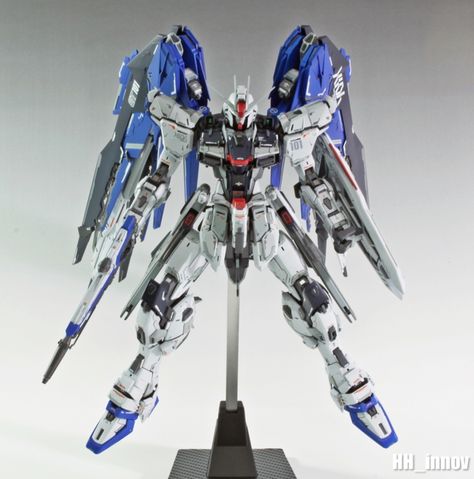 Custom Build: MG 1/100 ZGMF-X10A Freedom Gundam Ver. 2.0 [Detailed] - Gundam… Freedom Gundam, Sf Movies, Strike Gundam, Gundam Astray, Marvel Legends Action Figures, Gundam Mobile Suit, Unicorn Gundam, Mech Suit, Sci Fi Models