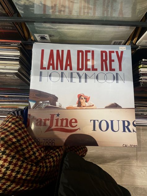 Honeymoon Album Aesthetic, Honeymoon Vinyl, Lana Merch, Ldr Vinyl, Honeymoon Aesthetic, Lana Core, Honeymoon Album, Oc Moodboard, Lana Del Rey Honeymoon