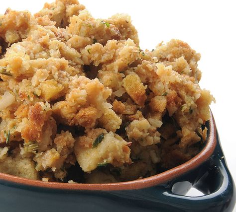 Slow Cooker Stuffing Holiday Stuffing, Homemade Stuffing Recipes, Stove Top Stuffing, Thanksgiving Dinners, Dressing Recipes Cornbread, Homemade Stuffing, Herb Stuffing, Apple Sausage, Crock Pot Recipes