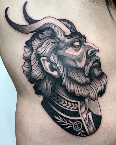 Horn Tattoo, Brilliant Tattoo, Tattoo Devil, New Traditional Tattoo, Traditional Chest Tattoo, Traditional Tattoo Woman, Traditional Black Tattoo, Devil Tattoo, Raven Tattoo