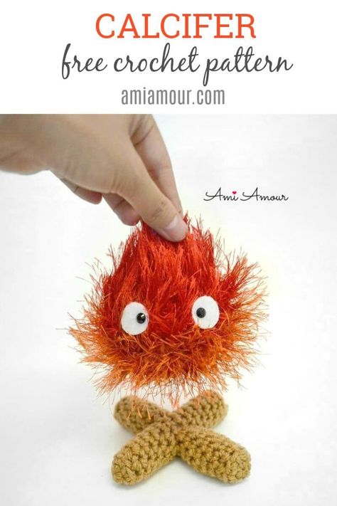 I like your spark, Calcifer Amigurumi! Here's a cute lil FREE Fire Crochet Pattern to set your heart aflame. He even comes with a log to sit and munch upon so he won't burn down your house, although I can't say the same for bacon! He's worked up with eyelash yarn in fiery hues of orange and red. #freecrochetpattern #amigurumi #calcifer #studioghibli #animecrochetpattern Eyelash Yarn Projects, Fire Crochet Pattern, Crochet Calcifer, Anime Crochet Patterns, Anime Crochet Patterns Free, Eyelash Yarn Crochet, Fire Crochet, Ghibli Crochet, Anime Amigurumi